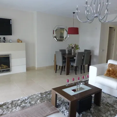 Luxury Overlooking Golf Course, Sea View *